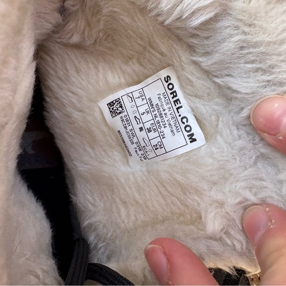 Sorel women’s Snow Angel Lace Boots Waterproof Winter Boots sz 7 US - Picture 4 of 9